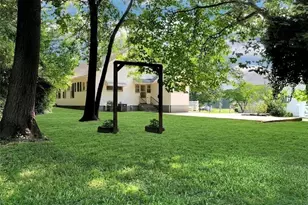 267 Washington St, Jefferson, GA 30549 - Photo 9