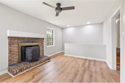 634 Rebecca Street NW, Lilburn, GA 30047 - Photo 7