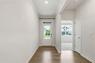 4410 Montberry Ln, Fairburn, GA 30213 - Photo 5