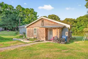 4905 Hudson Rd, Loganville, GA 30052 - Photo 15