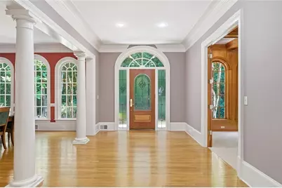 2030 Grande Loch, Roswell, GA 30075 - Photo 3