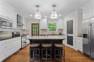 3026 Skyland Dr NE, Brookhaven, GA 30341 - Photo 9
