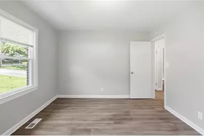2651 Plantation Drive, East Point, GA 30344 - Photo 21