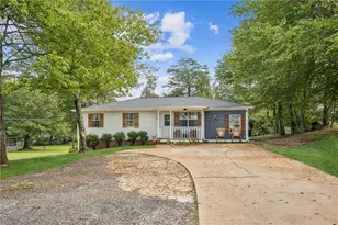 304 Myrtle St, Jasper, GA 30143 - Photo 5
