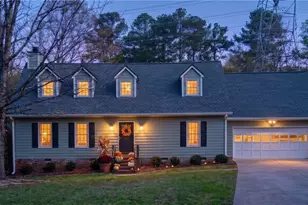 3939 Tall Pine Dr, Marietta, GA 30062 - Photo 9