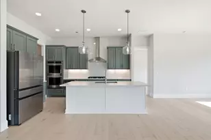 239 Mooney Rd, Woodstock, GA 30188 - Photo 9