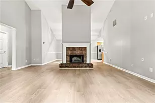 26 Boones Ridge Dr SE, Acworth, GA 30102 - Photo 5