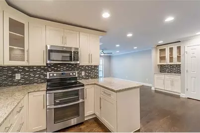 1885 Dyouville Lane, Atlanta, GA 30341 - Photo 15