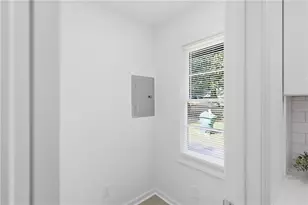 1300 Waverly Dr, Forest Park, GA 30297 - Photo 19