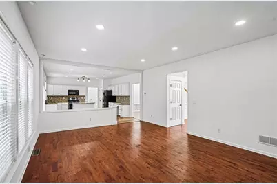 5157 Wellisford Court NW, Suwanee, GA 30024 - Photo 3