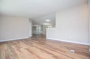 21 Watercrest Ln, Carrollton, GA 30116 - Photo 13