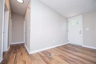 21 Watercrest Ln, Carrollton, GA 30116 - Photo 15