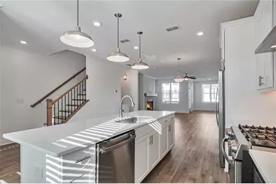 1115 Larkin Dr, Buford, GA 30518 - Photo 7