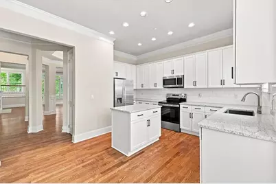 1017 Emory Parc Place, Decatur, GA 30033 - Photo 13