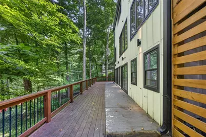1153 Dawn View Lane NW, Atlanta, GA 30327 - Photo 7
