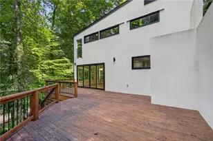 1153 Dawn View Ln NW, Atlanta, GA 30327 - Photo 9
