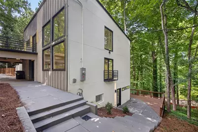 1153 Dawn View Lane NW, Atlanta, GA 30327 - Photo 5