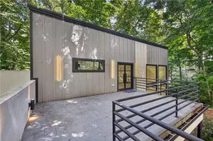 1153 Dawn View Ln NW, Atlanta, GA 30327 - Photo 3