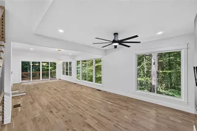 1153 Dawn View Lane NW, Atlanta, GA 30327 - Photo 19