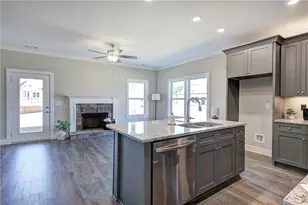 200 Daisy Ct, Cartersville, GA 30121 - Photo 11