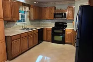 210 Radner Run, Lawrenceville, GA 30043 - Photo 3