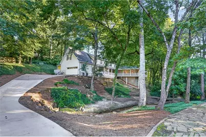 2290 Old Orchard Drive, Marietta, GA 30068 - Photo 5