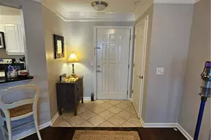 3334 Peachtree Rd NE, Atlanta, GA 30326 - Photo 13