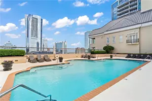3334 Peachtree Rd NE, Atlanta, GA 30326 - Photo 3