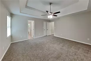 385 Deerwood Dr, Suwanee, GA 30024 - Photo 9
