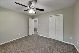 385 Deerwood Dr, Suwanee, GA 30024 - Photo 13