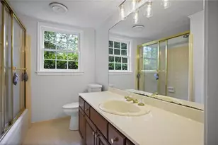 2458 Dunkerrin Ln, Atlanta, GA 30360 - Photo 17