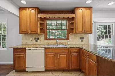 2458 Dunkerrin Lane, Atlanta, GA 30360 - Photo 13