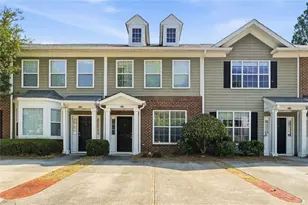 2086 Del Lago Cir, Kennesaw, GA 30152 - Photo 1