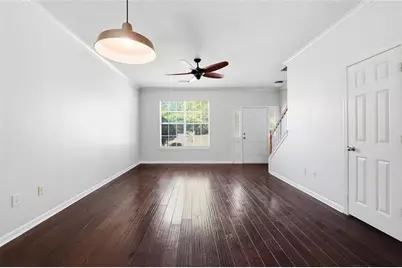 2086 Del Lago Circle, Kennesaw, GA 30152 - Photo 7