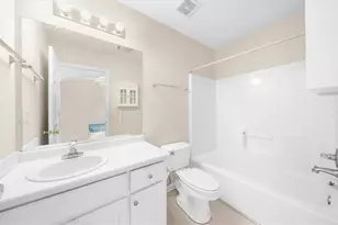 3033 Bentley Park Cir, Gainesville, GA 30504 - Photo 17