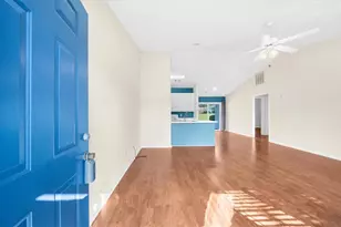 3033 Bentley Park Cir, Gainesville, GA 30504 - Photo 3