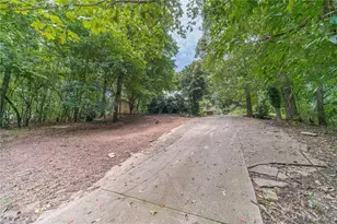 6224 Grant Ford Rd, Gainesville, GA 30506 - Photo 15