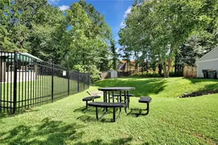 133 Bentley Pkwy, Woodstock, GA 30188 - Photo 29