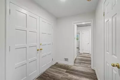 2153 Timber Lane, Snellville, GA 30078 - Photo 9