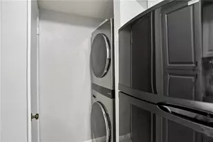 1 Biscayne Dr NW, Atlanta, GA 30309 - Photo 7