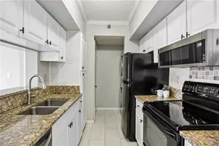 1 Biscayne Dr NW, Atlanta, GA 30309 - Photo 7