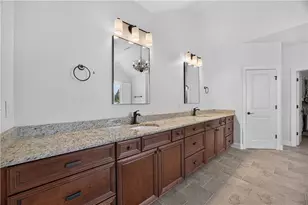 2013 Skybrooke Ln, Hoschton, GA 30548 - Photo 35