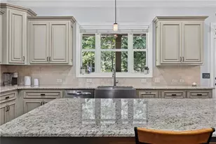 2013 Skybrooke Ln, Hoschton, GA 30548 - Photo 15