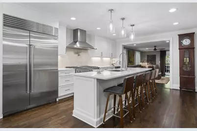 460 Brentwood Drive NE, Atlanta, GA 30305 - Photo 7