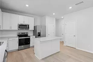 3076 Orwell Dr, Gainesville, GA 30507 - Photo 9