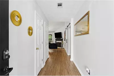 3752 Chesapeake Trace Lane, Flowery Branch, GA 30542 - Photo 5