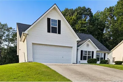 3752 Chesapeake Trace Lane, Flowery Branch, GA 30542 - Photo 3