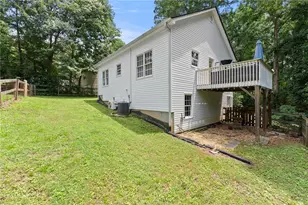 3875 Stutz St, Cumming, GA 30041 - Photo 15