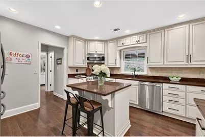 4043 Penhurst Drive, Marietta, GA 30062 - Photo 13