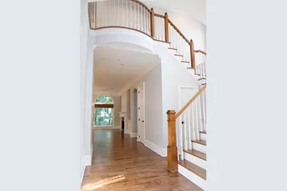260 Lake Summit View, Atlanta, GA 30342 - Photo 9